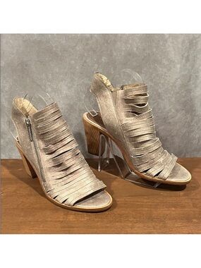 Donald J. Pliner Metallic Tan Heeled Sandals size 9.5